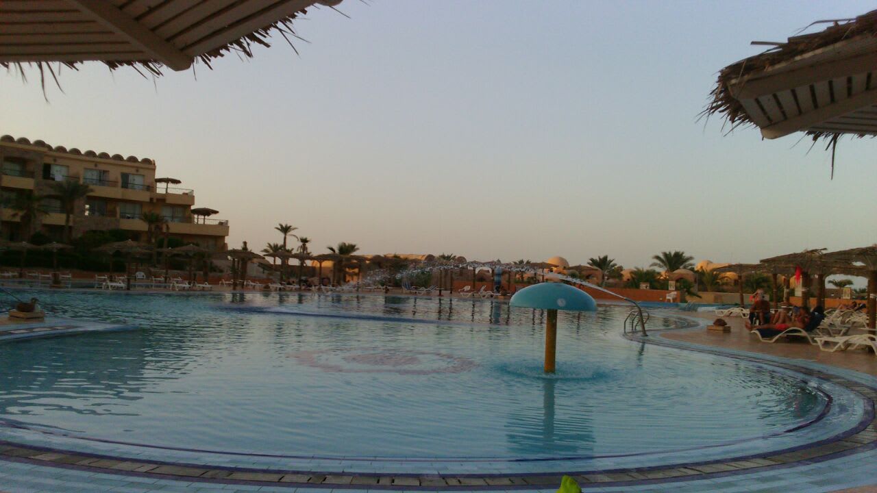 Pool Utopia Beach Club