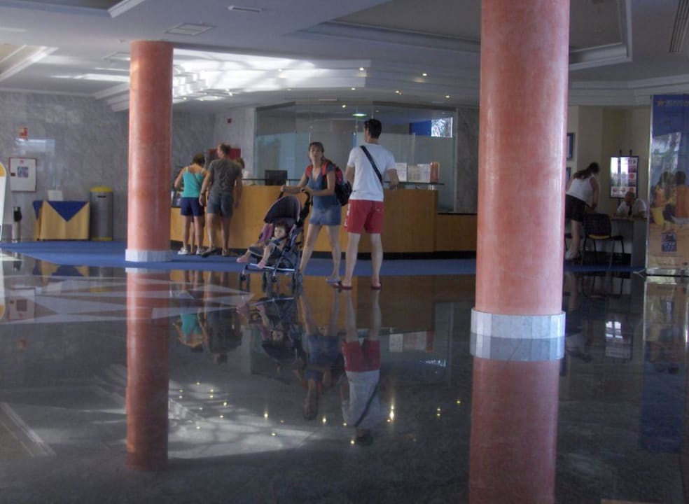 Rezeption Hotel Mirador Papagayo by LIVVO