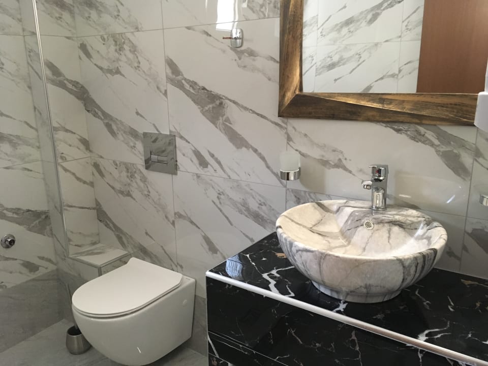 Zimmer Villa Askamnia and Suites