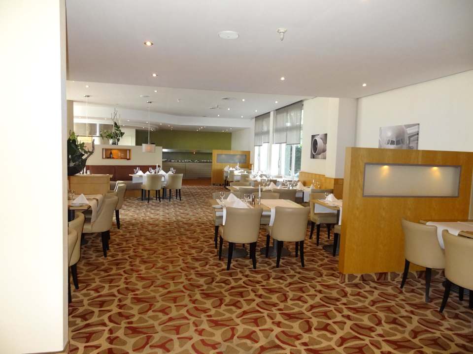 Speisesaal Leonardo Hotel Hamburg Airport