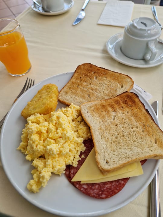 Gastro Anissa Beach & Village