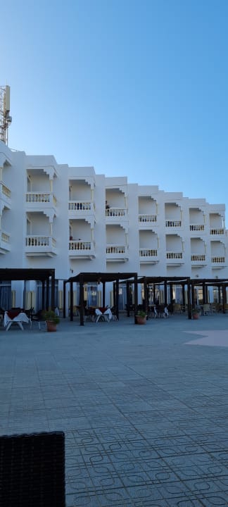 Außenansicht Hotel Neptunia Skanes