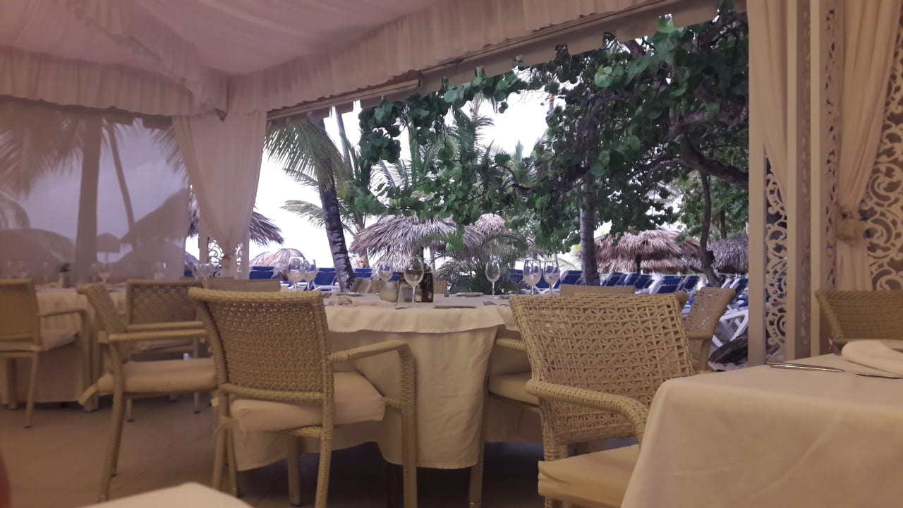 Gastro Bahia Principe Grand El Portillo