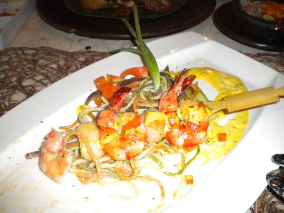 Muschel-Garnelen-Spieß auf Pasta The Westin Resort Nusa Dua, Bali