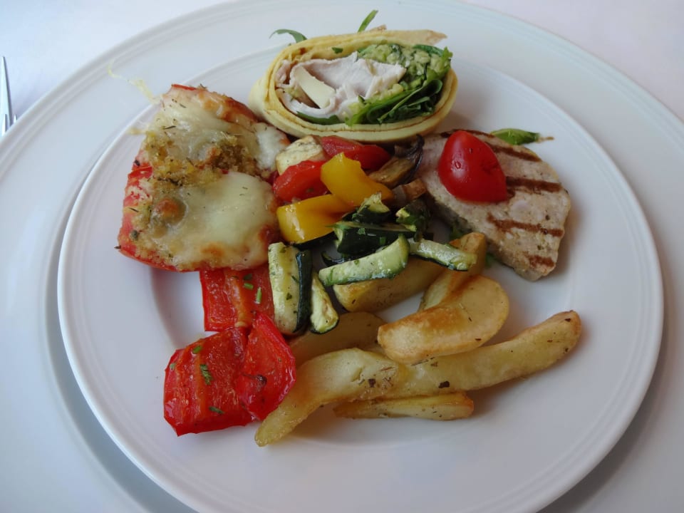 Vorspeisen vom Buffet Hotel Helios