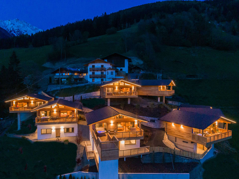 Außenansicht Mountain Village Hasenegg