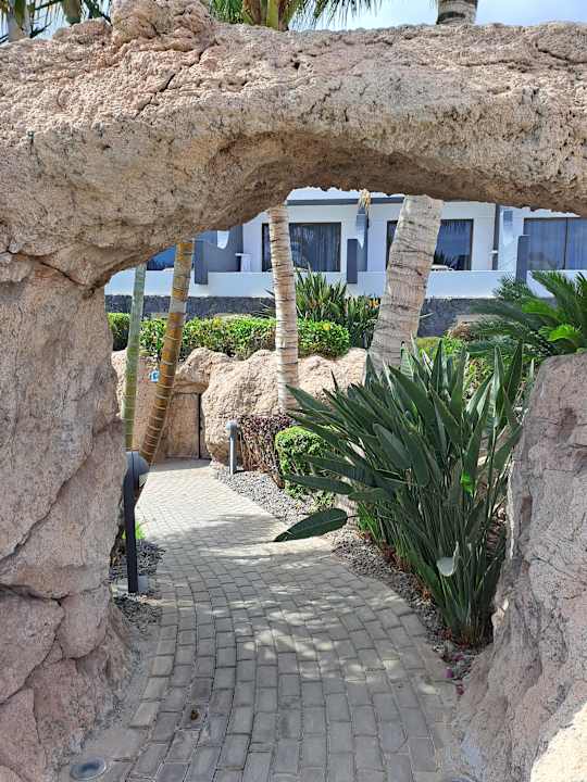 Außenansicht R2 Romantic Fantasia Dreams & Suites Hotel