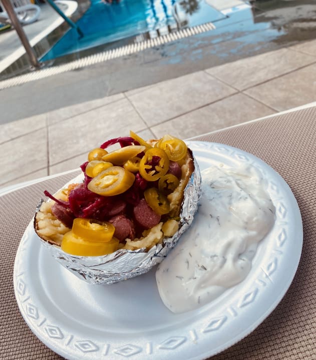 Gastro Can Garden Resort