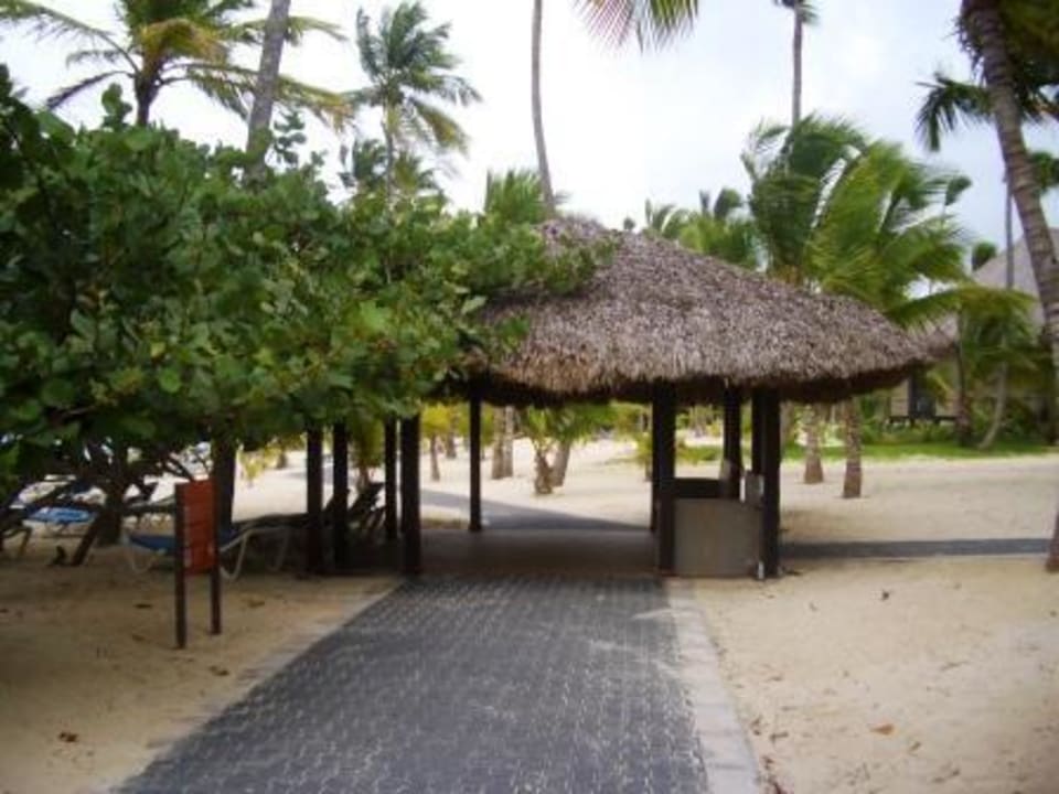 Promenade am Strand Hotel Riu Palace Punta Cana