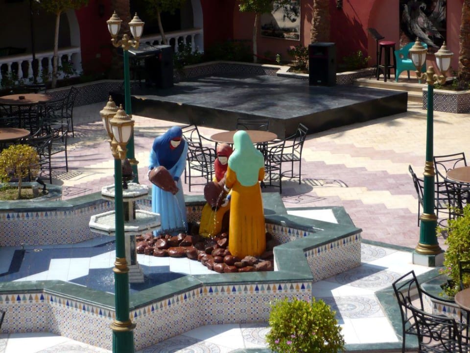 Innerer Hof Pickalbatros Alf Leila Wa Leila Resort - Neverland Hurghada