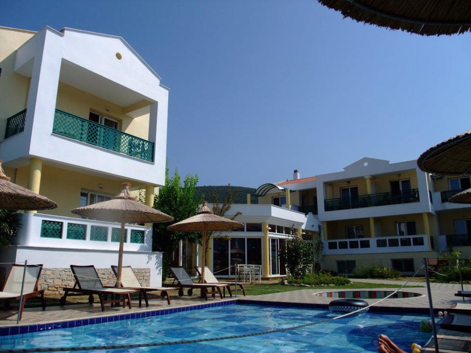 Blick auf Frühstücksraum/ Rezeption Hotel Aegean Sun