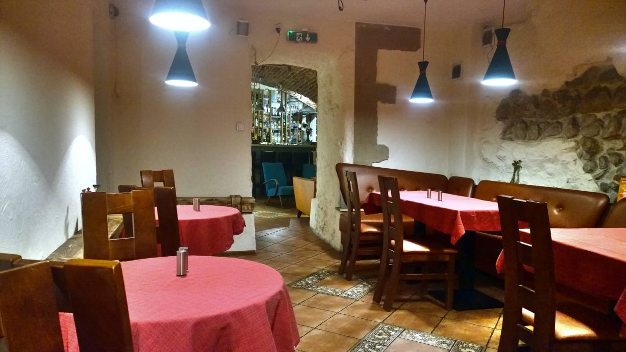 Bar und Frühstücksraum Hotel Globus