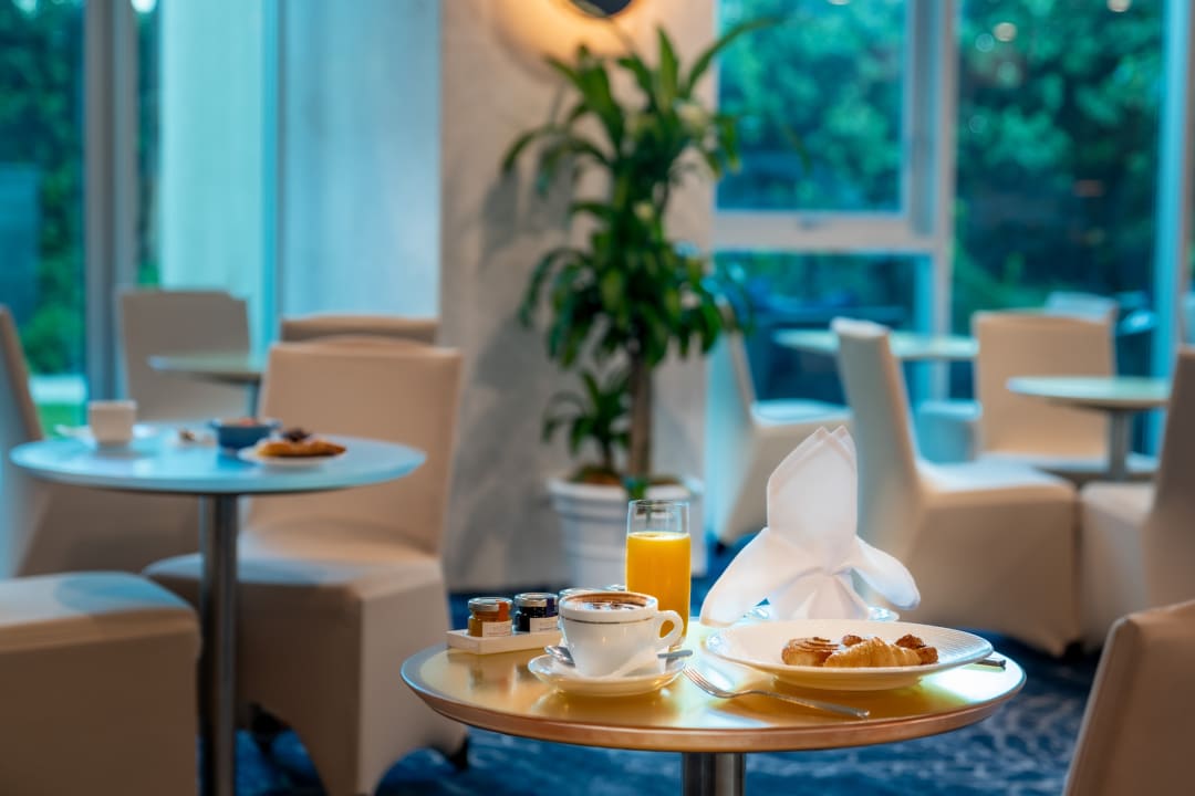 Gastro Hilton Surfers Paradise Hotel & Residences