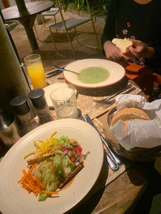 Gastro Tropical Attitude - Adults only
