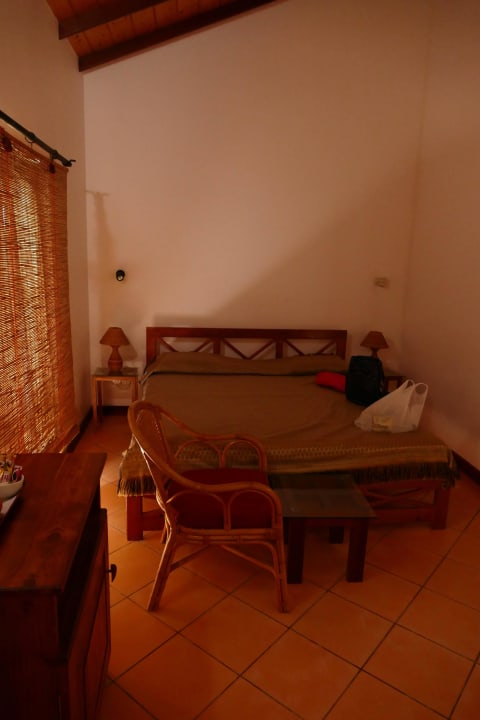 Bett Hibiscus Garden Hotel