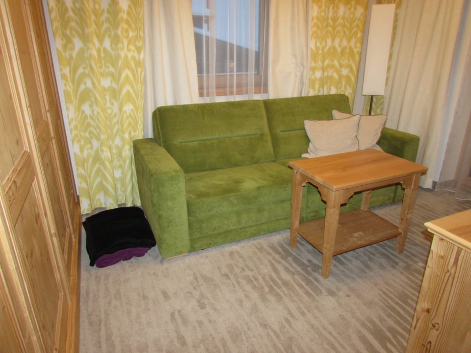 Kleines Wohnzimmer vom Appartement Hotel Pension Sonnleiten - Tux