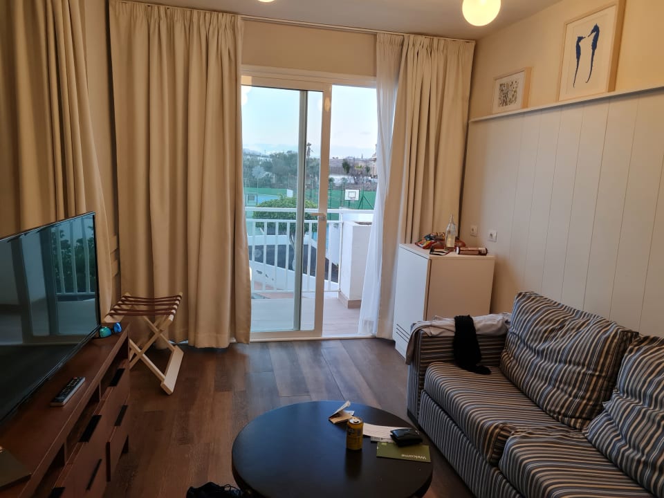 Zimmer H10 Ocean Suites