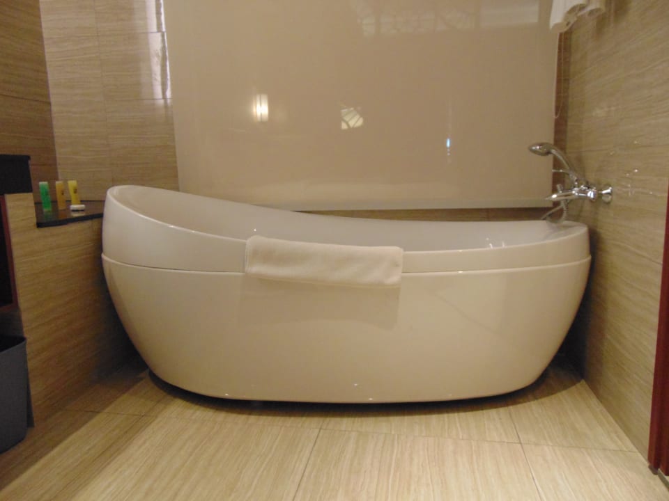Zimmer Swiss-Belhotel Airport Jakarta