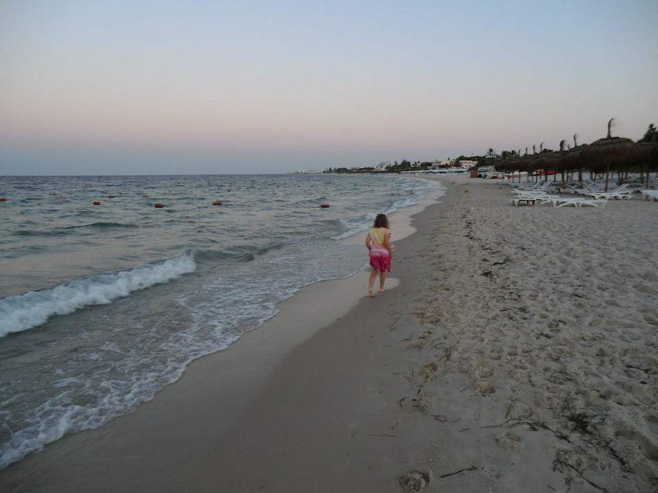 Strand bei Sonnenuntergang El Mouradi Club Kantaoui
