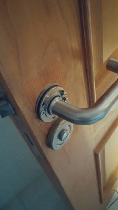 Door handle screwage Barceló Fuerteventura Castillo