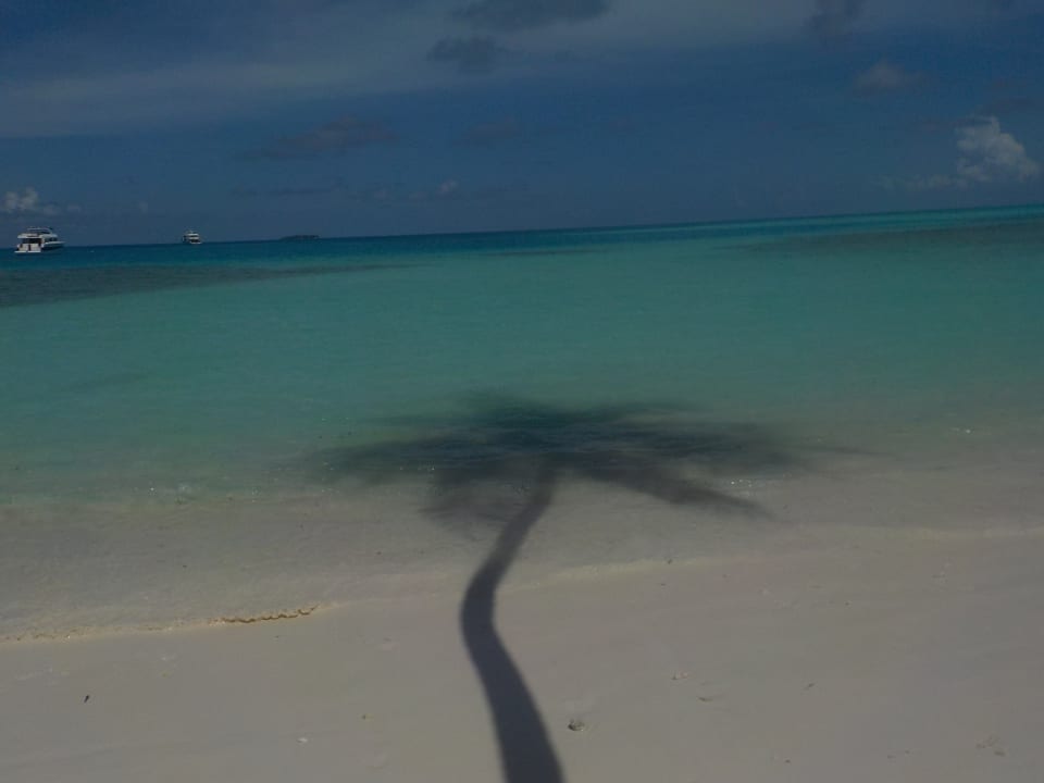 Strand Meeru Maldives Resort Island