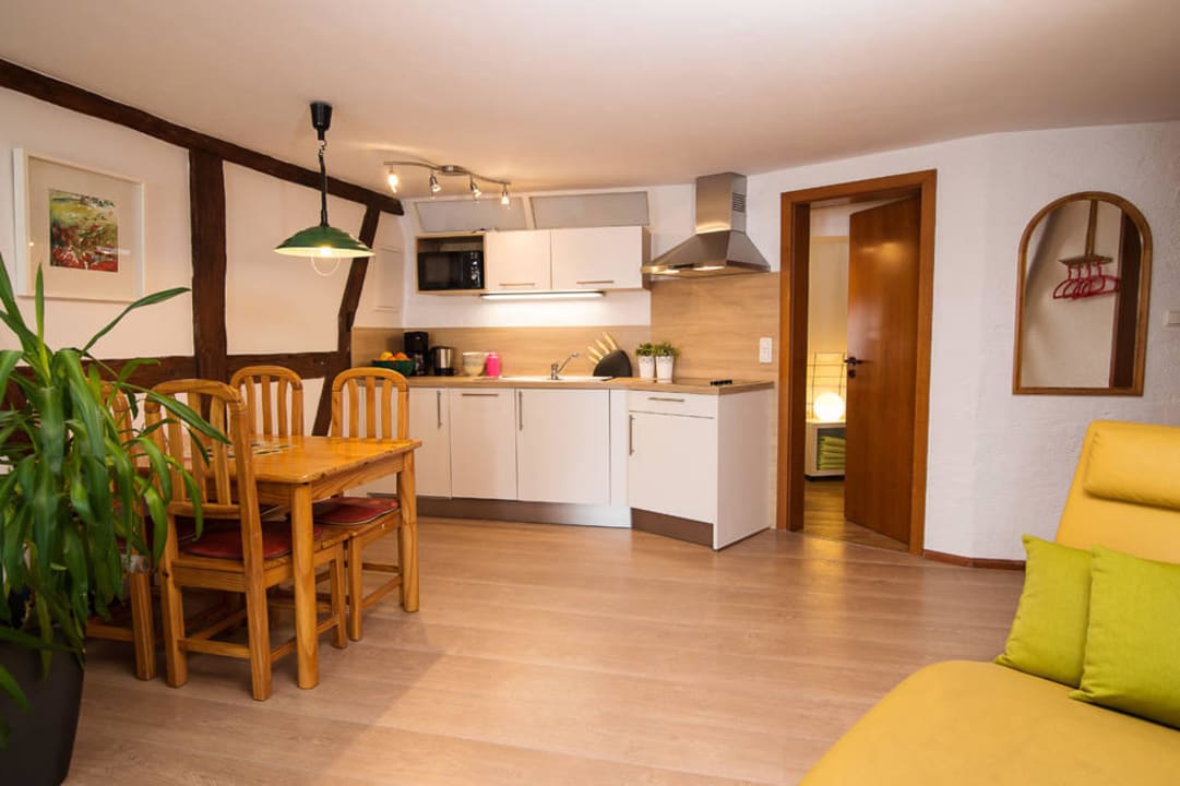 Beispielbild Wohnbereich Ferienwohnung Typ C Ferienwohnungen Ballheim