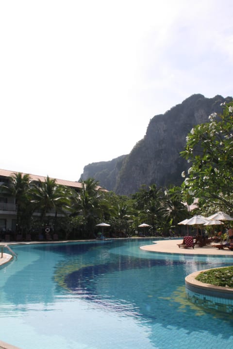 Coral-Pool Aonang Villa Resort