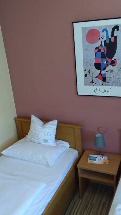 Zimmer Rheinauer Hof - bed & breakfast