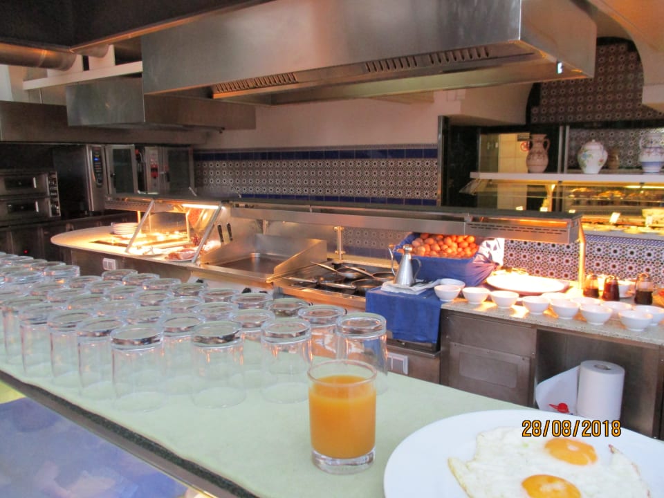 Gastro Seaside Hotel Sandy Beach