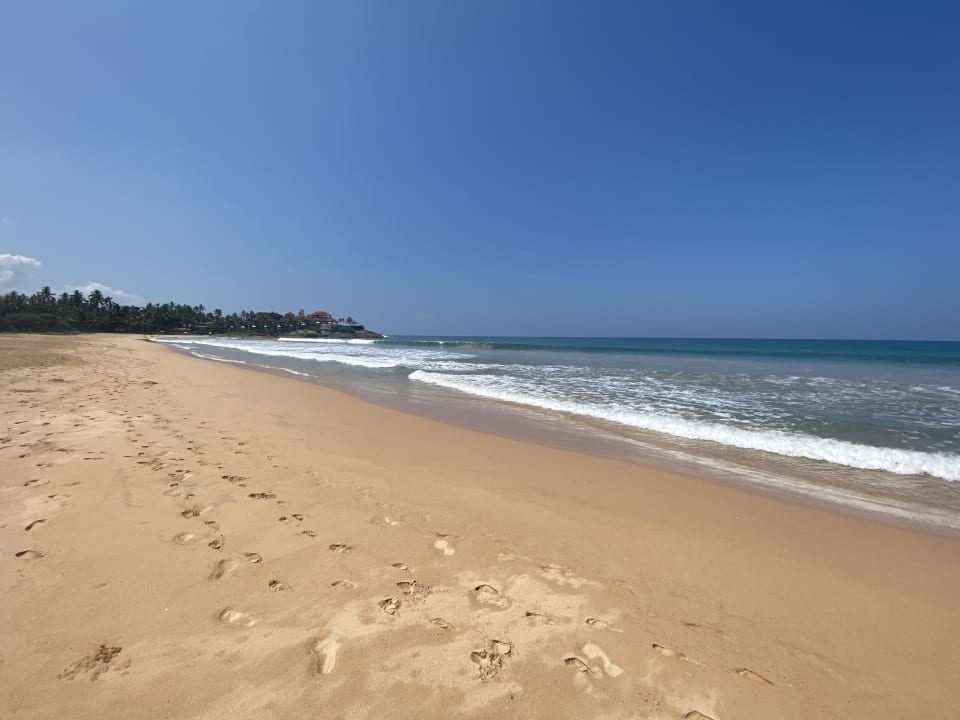 Strand Hotel Bentota Village