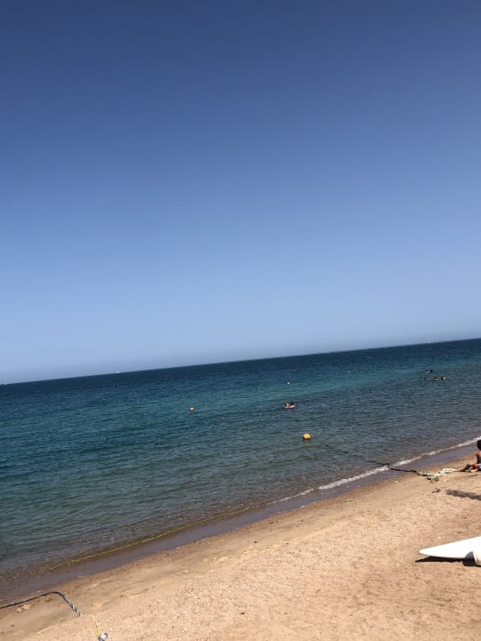 Strand Palm Beach Resort