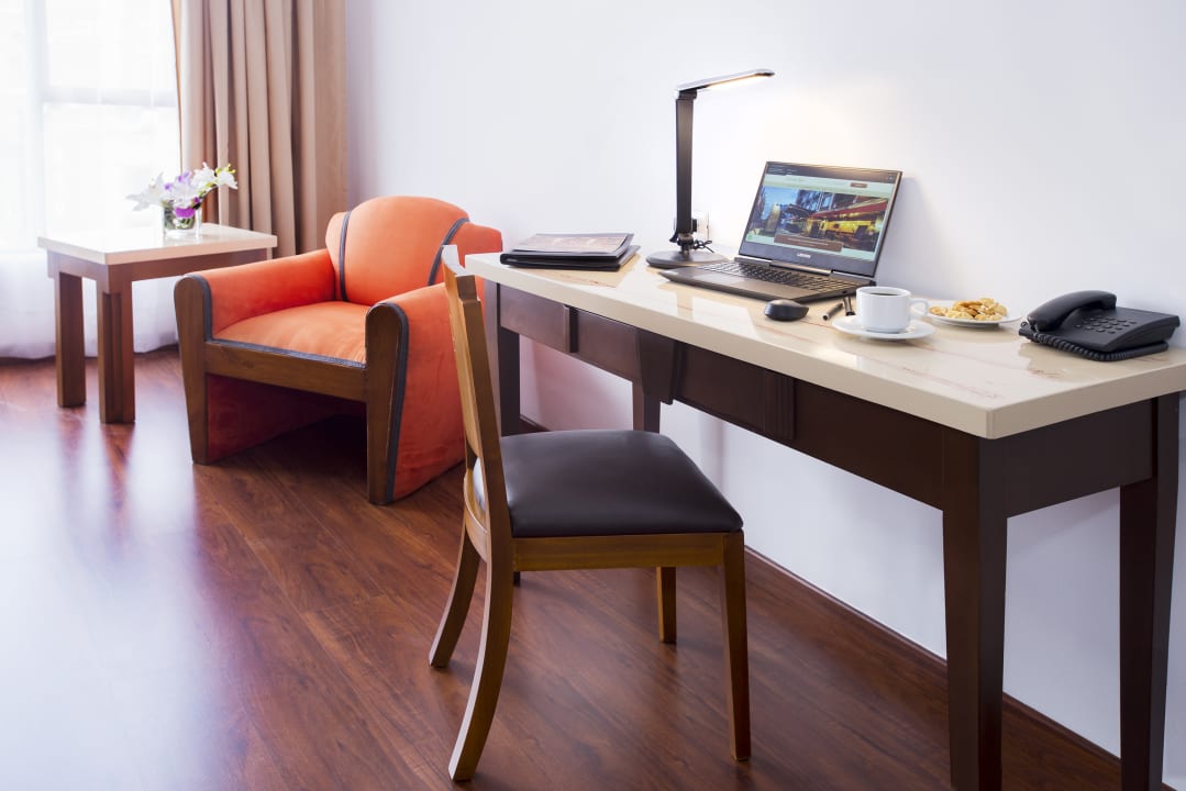 Zimmer Lancaster House