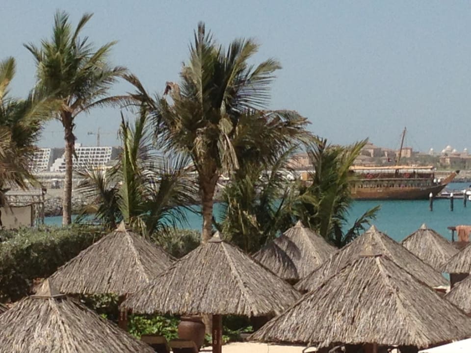 Pool 1 Le Meridien Mina Seyahi Beach Resort & Waterpark