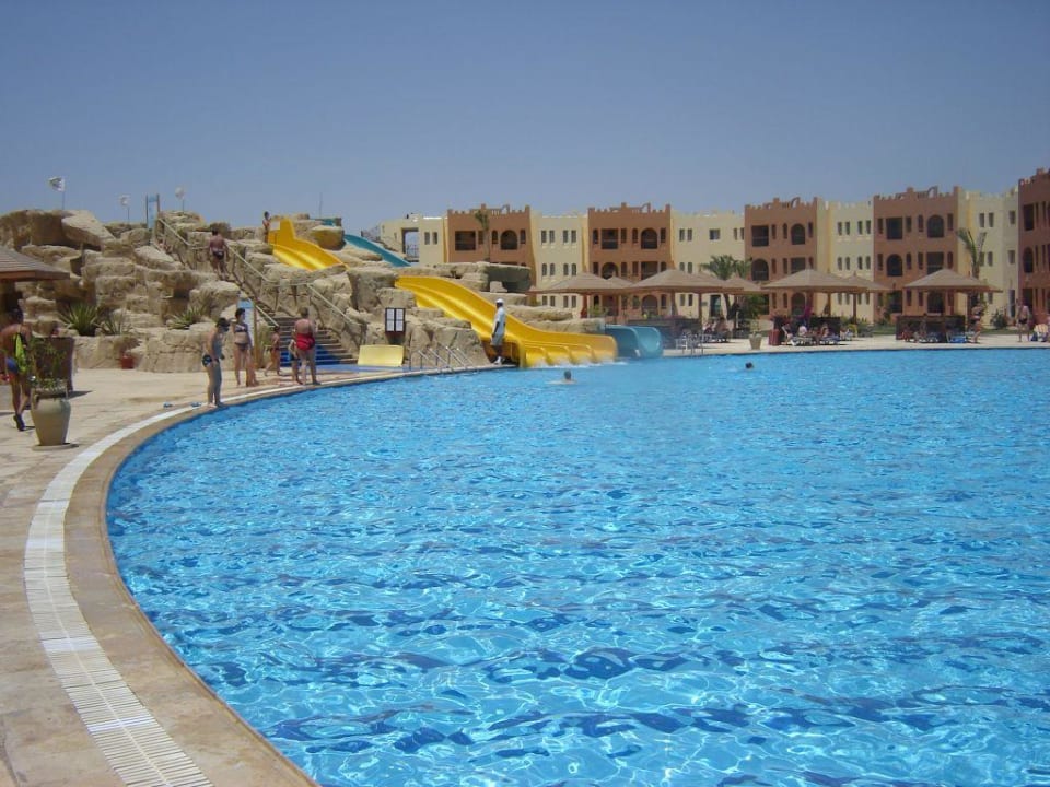Piscine du toboggan SUNRISE Royal Makadi Resort