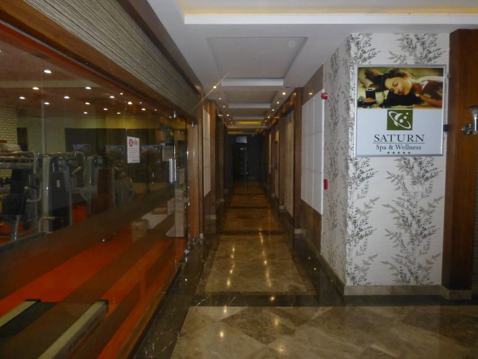 Lobby Saturn Palace Resort Hotel