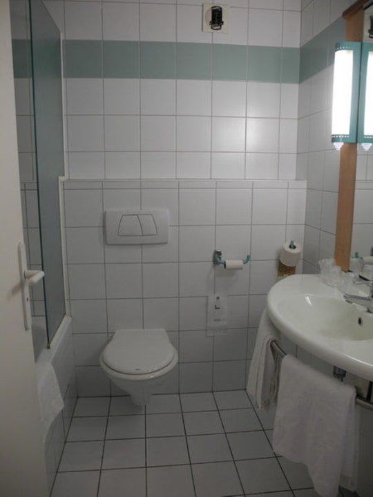 Санузел Hotel Ibis Strasbourg Centre Gare