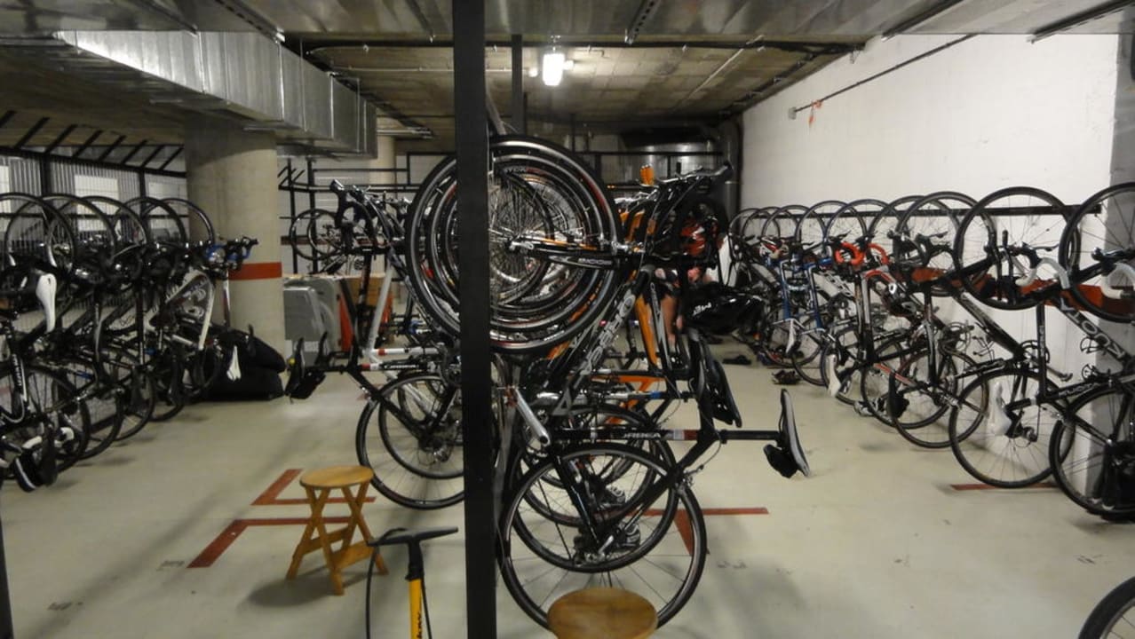 Garage de vélos Hotel Costa Calero