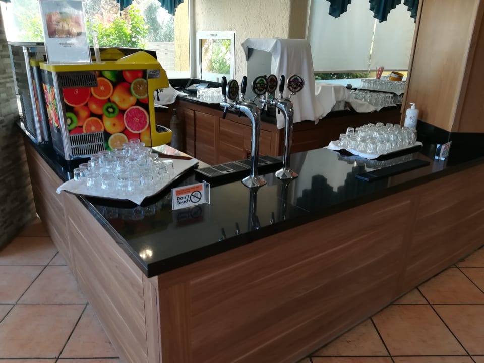 Gastro Dessole Dolphin Bay Resort