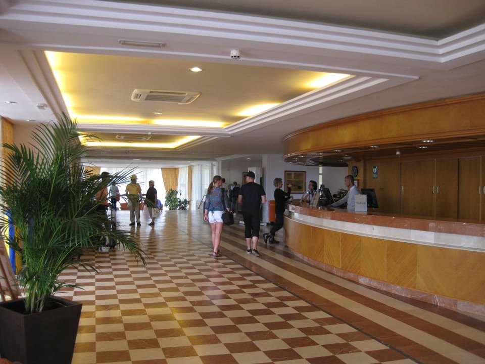 Rezetion Hotel Riu Oliva Beach - Hotel