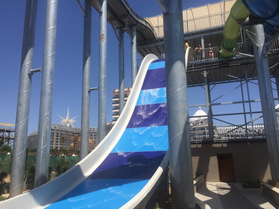 Rutsche Adalya Elite Lara