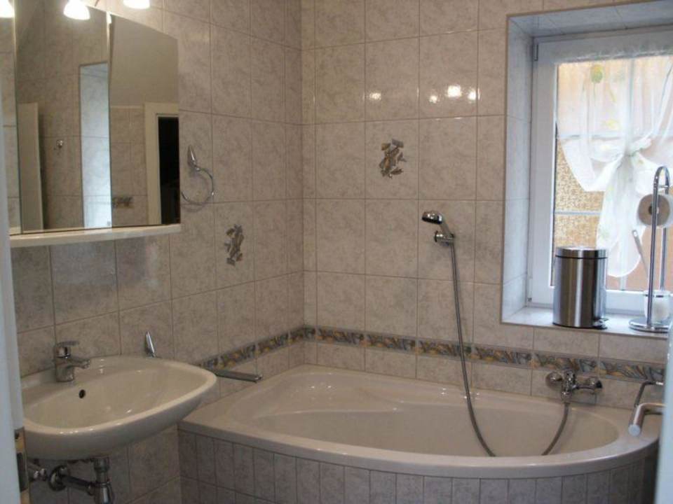 Bad EG Ferienhaus Schmelz