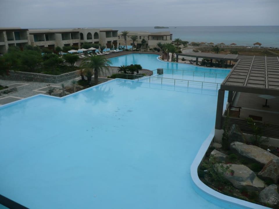 Pool von oben betrachtet Aquagrand Artistic Luxury Beach Resort - Adults only