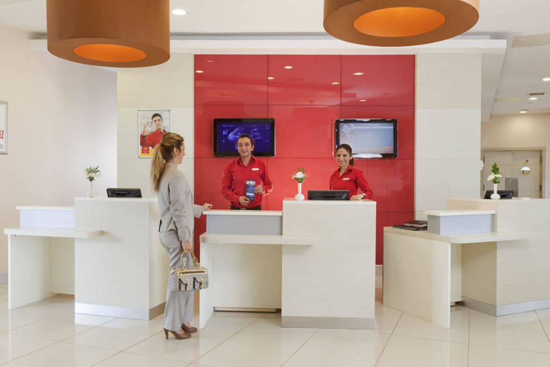 Entrance & Lobby  Hotel Ibis Kayseri