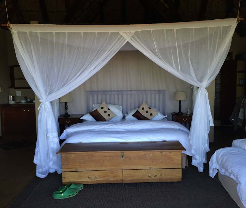 Zimmer Shidzidzi Game Lodge