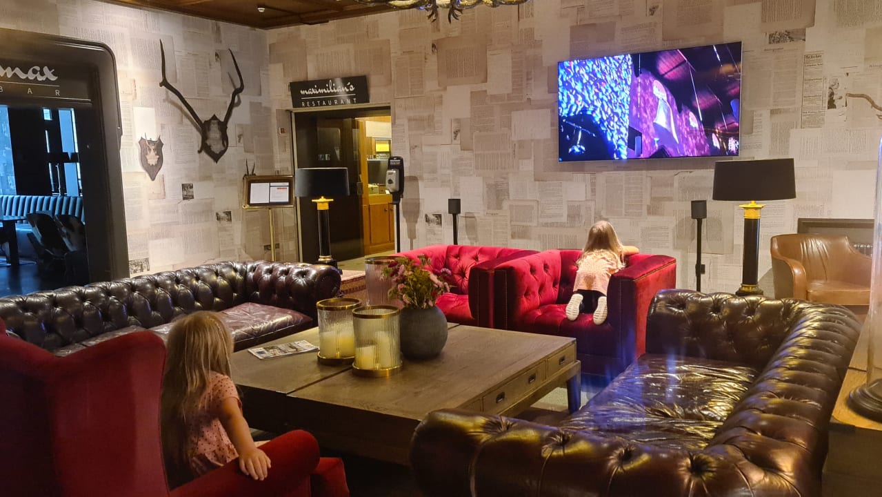 Lobby Hotel Forsthaus Nürnberg-Fürth