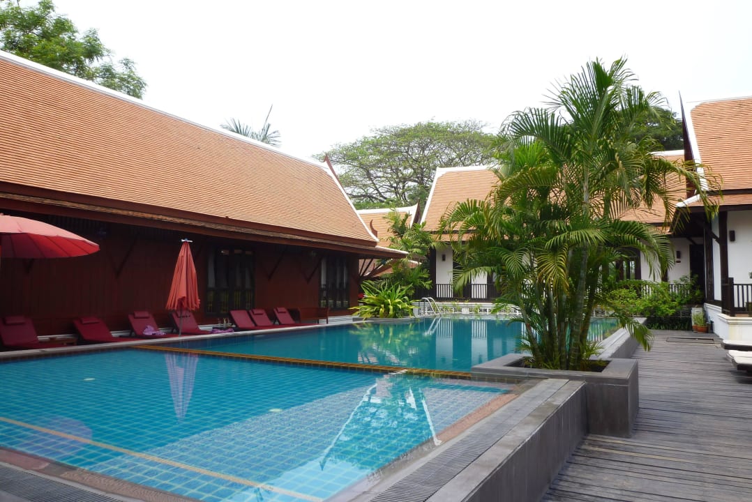 Pool am Mittag Hotel The Legendha Sukhothai Resort