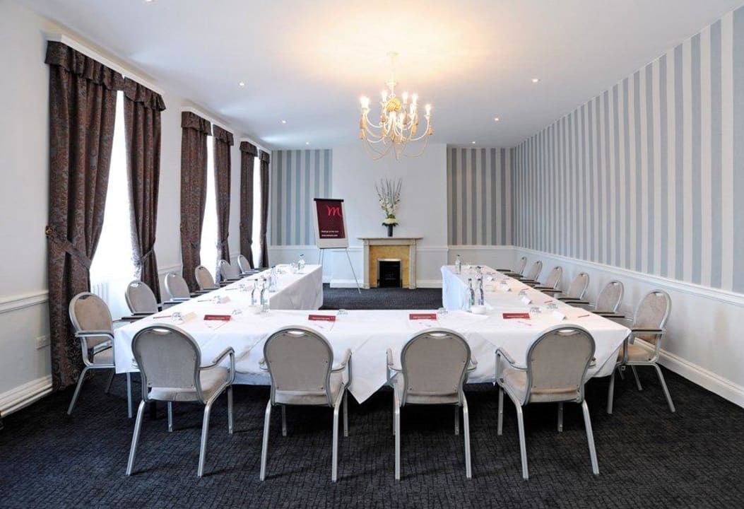 The Gilbert Suite Mercure Southampton Centre Dolphin Hotel