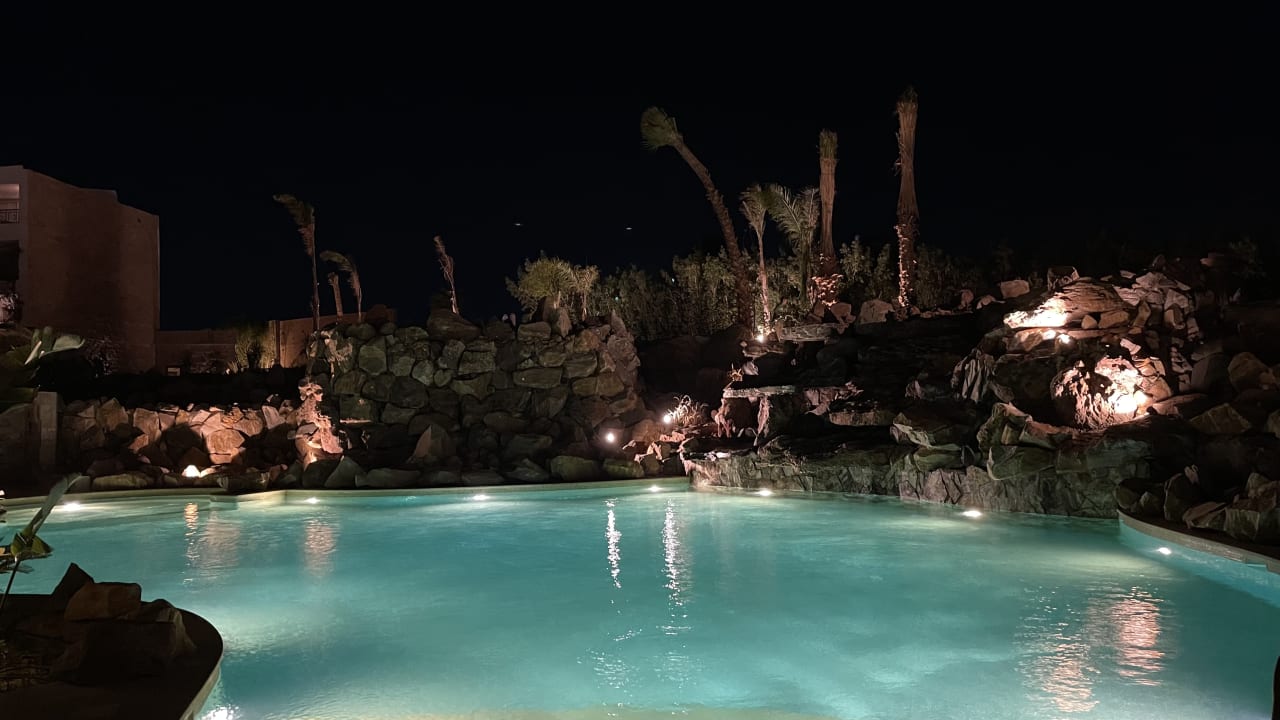 Pool Fort Arabesque Resort, Spa & Villas