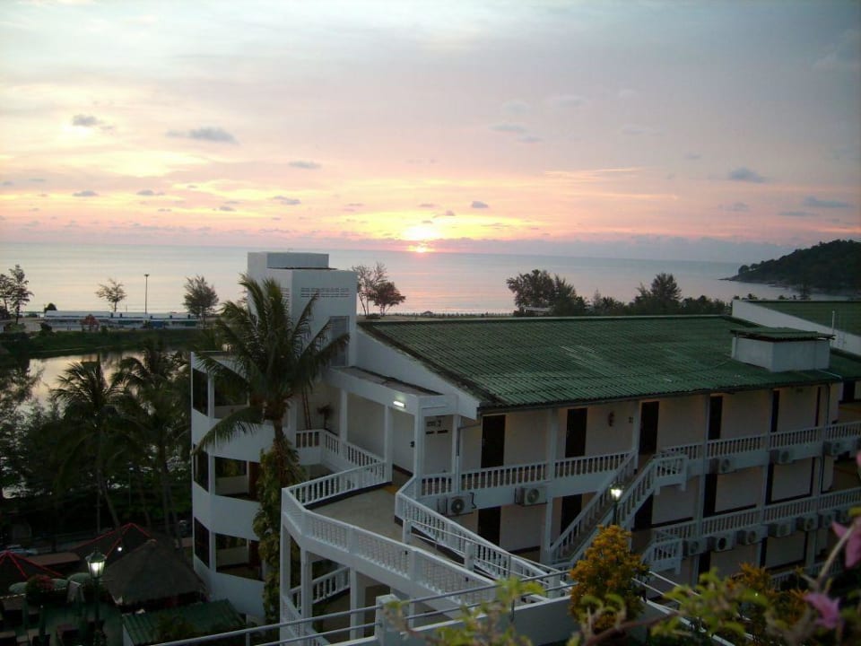 Blick vom Balkon Best Western Phuket Ocean Resort