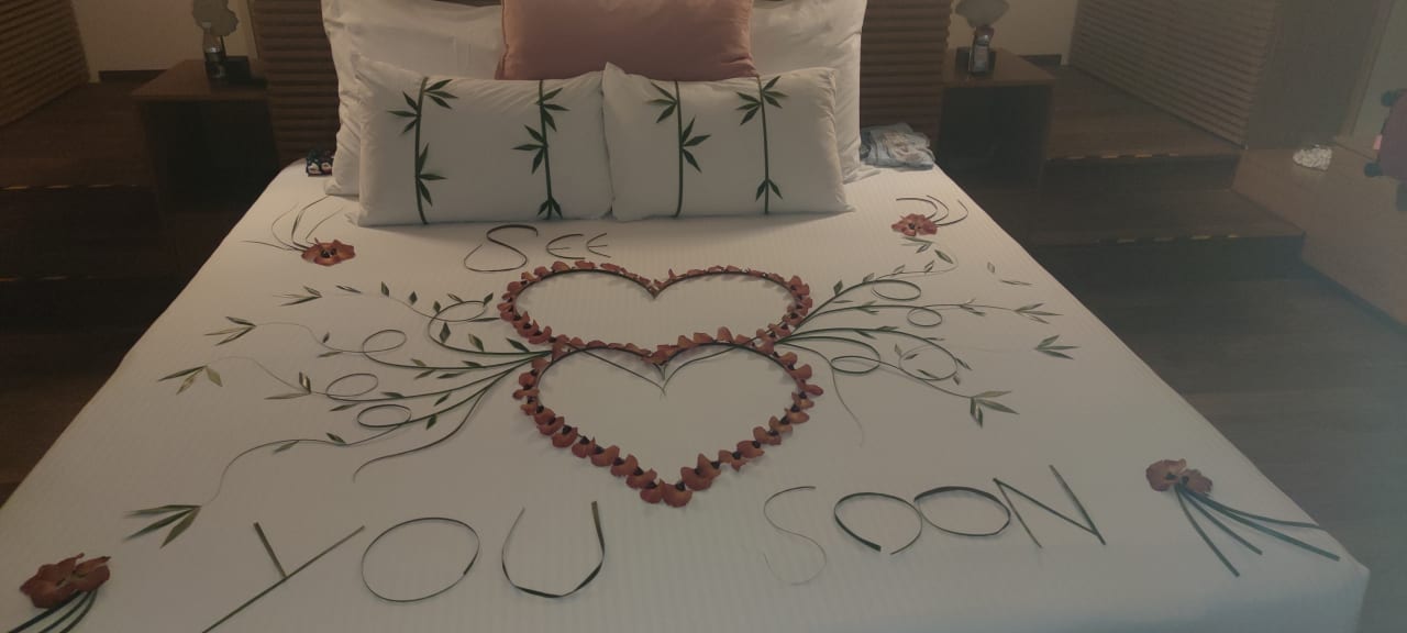 Zimmer Cinnamon Velifushi Maldives - Free One-Way Speedboat and 02 Kids Under 12 Stay & Dine Free